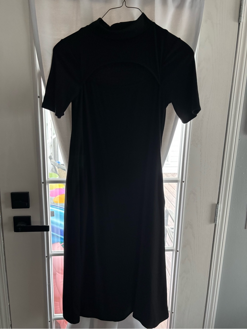 Elegant Black Short-Sleeve Midi Dress with Mock Neck